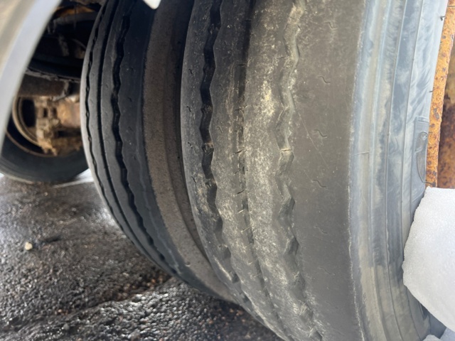 1160415-13 Trailer with ramps KUMLIN ATU3-30 - 1999