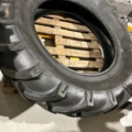 1160402-1 Tractor tires 18.4-38