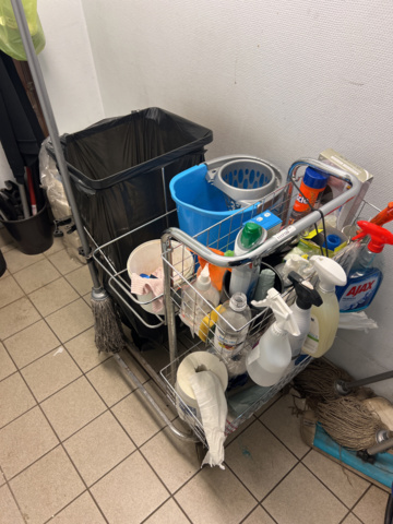 1117135-2 Cleaning equipment