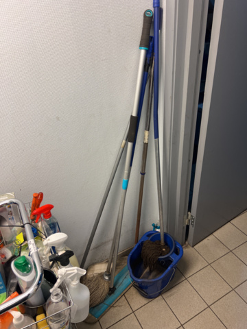 1117135-5 Cleaning equipment