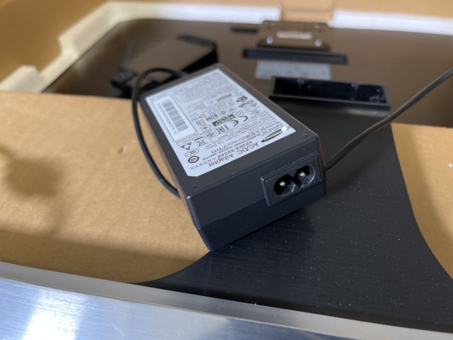 1131921-9 Monitor 28" Samsung U28E590D