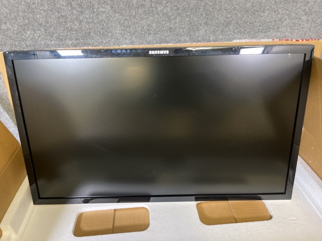 1131921-3 Monitor 28" Samsung U28E590D