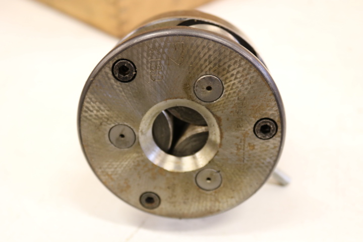 999151-18 Socket chuck & sockets, etc