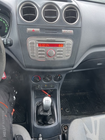 1121638-19 Ford Transit Connect T220 1.8 TDCi - 2011