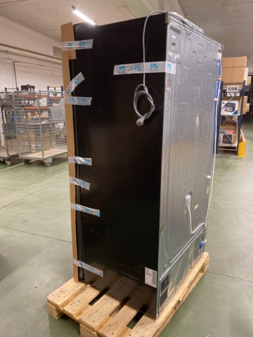 1149309-29 Combined fridge & freezer with door in door LG GSX961MCCZ