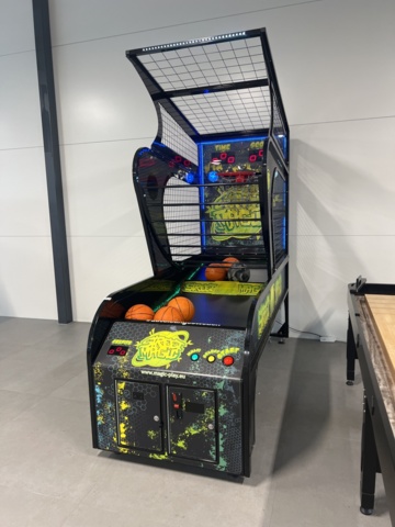 1051734-1 Basketball arcade machine Magic Play Street Magic