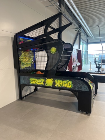 1051734-6 Basketball arcade machine Magic Play Street Magic