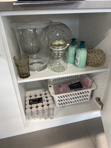 1051736-3 Kitchen utensils - Vases, Plates and more