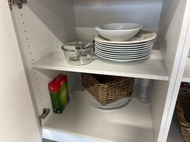 1051736-4 Kitchen utensils - Vases, Plates and more