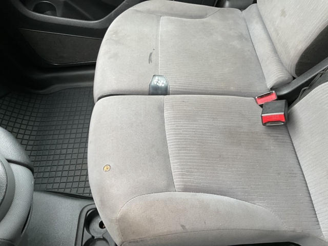 1120896-11 Peugeot Partner Van 1.6 HDi - 2012