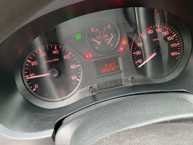 1120896-13 Peugeot Partner Van 1.6 HDi - 2012