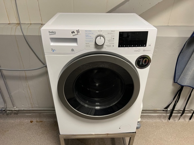 1052835-2 Washer/Dryer - Beko 7 Wash 4 Dry