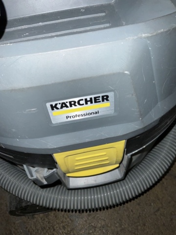 1120898-3 Kärcher vacuum cleaner