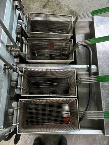 899804-7 Frymaster double fryer, 4 baskets