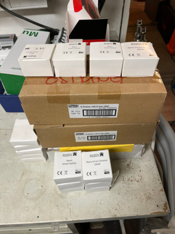 1149037-8 Lot with Nano Smart Switch & dimmers
