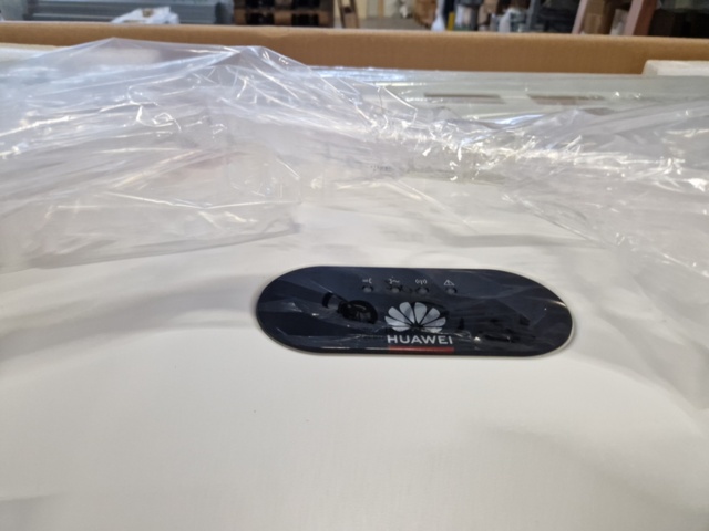 1161740-4 New solar cell package metal roof - Complete package 100kW Huawei, 240 panels and inverter