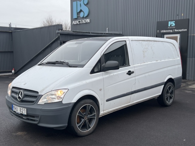1051821-1 Mercedes-Benz Vito 110 CDI 2.8t - 2012