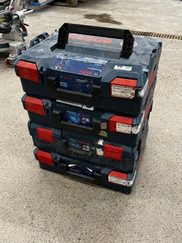 1144917-1 4 tool boxes, Bosch L-Box