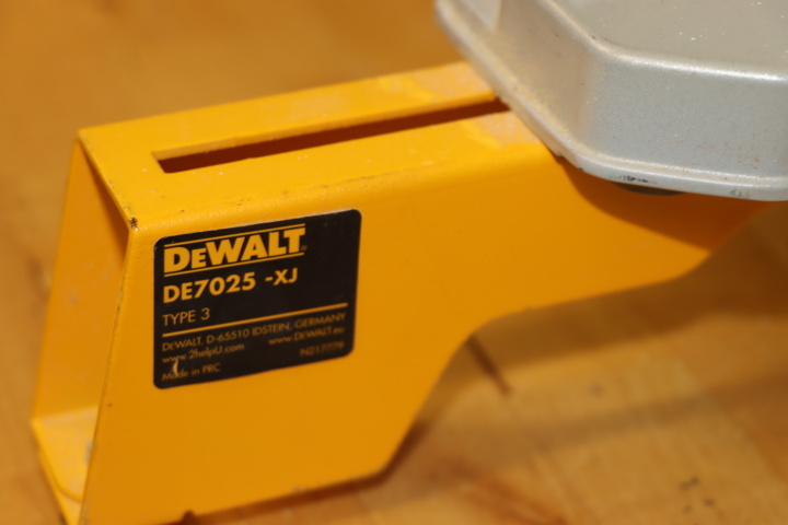 1139934-14 Festool KS60E Miter Saw with Dewalt Saw Bench