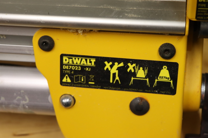 1139934-13 Festool KS60E Miter Saw with Dewalt Saw Bench