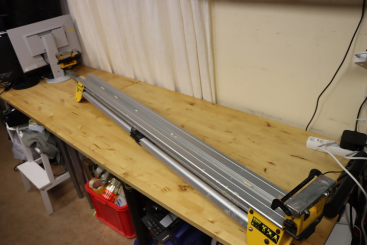 1139934-15 Festool KS60E Miter Saw with Dewalt Saw Bench