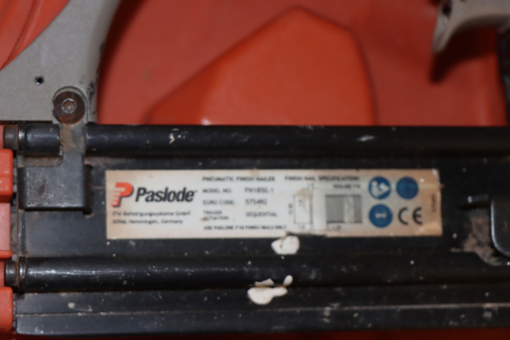 1139955-3 Paslode FN1850 Dyckert pistol