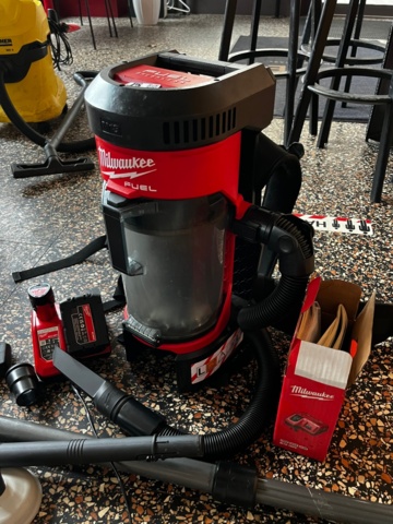 1144995-11 Backpack vacuum cleaner, Milwaukee M18 FBPV with battery and accessories