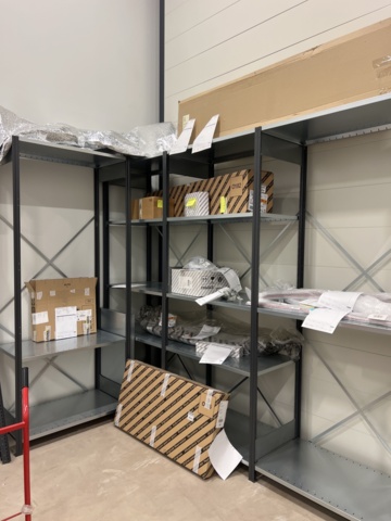 1051826-26 Lot with spare parts stock for Fiat, Jeep, Alfa Romeo and more