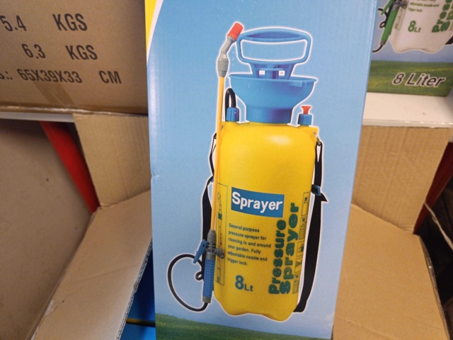 1000242-5 Parti med handsprutor och trycksprutor