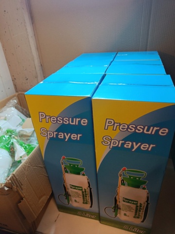 1000242-7 Parti med handsprutor och trycksprutor