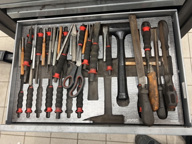 1051864-7 Tool Cart with Contents - Sonic S9