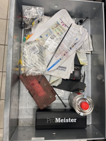 1051864-10 Tool Cart with Contents - Sonic S9