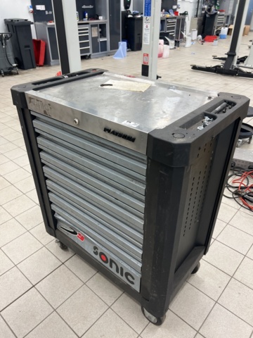 1051865-1 Tool Cart with Contents - Sonic S9