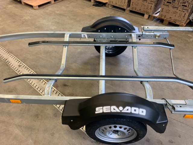 1161873-5 Trailer jet ski SeaDoo Big One 80km/h