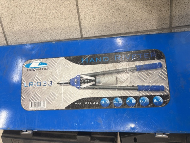 1051895-6 Rivet tool and heat gun - Lobomatic/Biltema