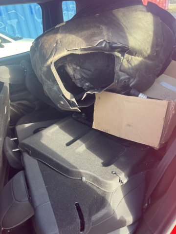 1051927-8 Jeep Renegade 4xe - 2020 (Repair item)