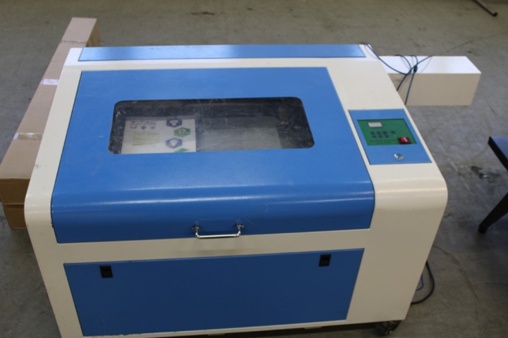 1150751-1 Co2 laserskärmaskin LZ-M46B