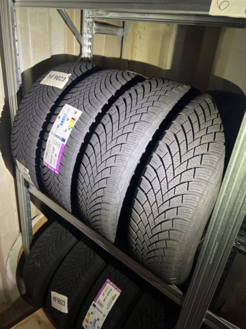 1051982-25 Däck sortiment cirka 20 uppsättningar