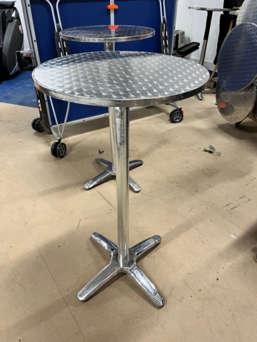 1163034-1 Ståbord 70 cm diameter antal 25 st inklusive vagn