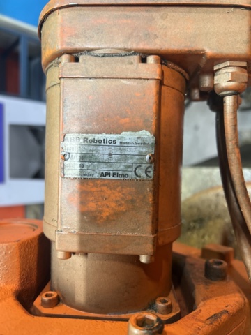 1069656-9 ABB IRB 1400 M2000 Robot