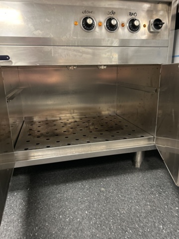 1143993-6 Heating cabinet with water bath & 3 drawers and cabinet