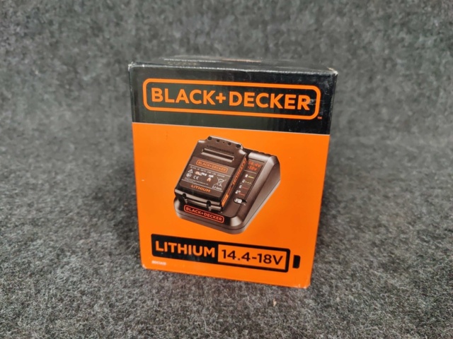 1163676-1 Laddpaket Black & Decker BDC1A15-QW