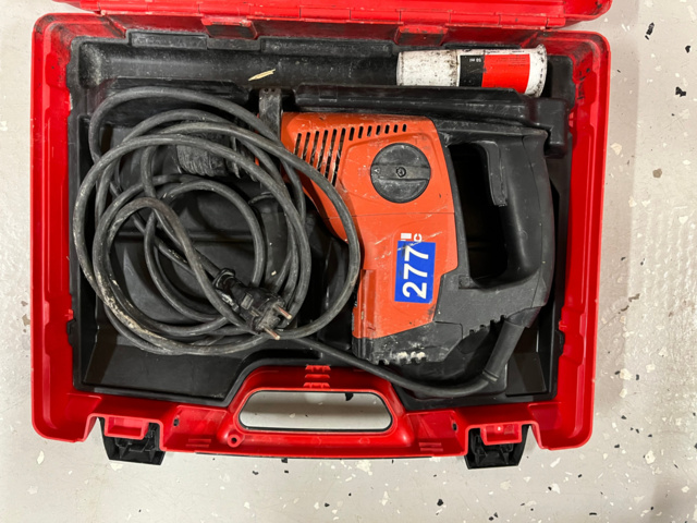 1149051-4 Collection of hand tools & accessories - Hilti