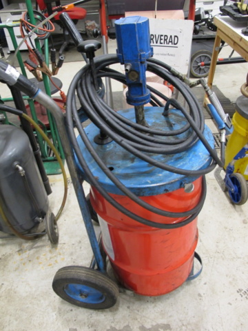 1159392-2 Air driven grease pump