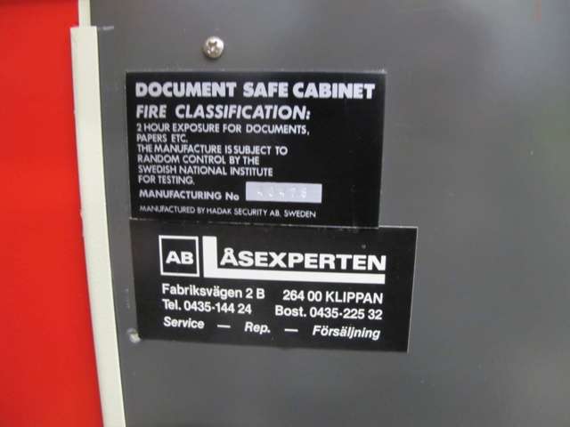 1159415-4 Safe Hadak