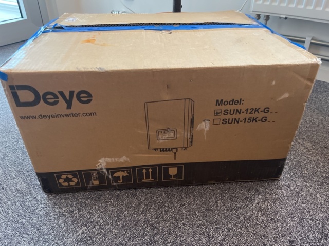 1146653-4 Inverter Deye Sun 12k-gi carton
