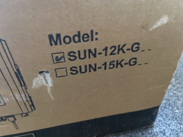 1146653-5 Inverter Deye Sun 12k-gi carton