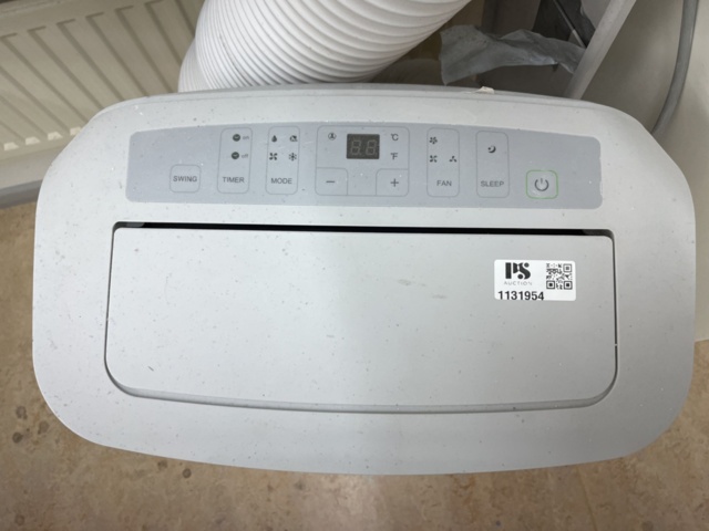 1131954-3 Portable AC with exhaust air hose - Comfee MPDB-09CRN7