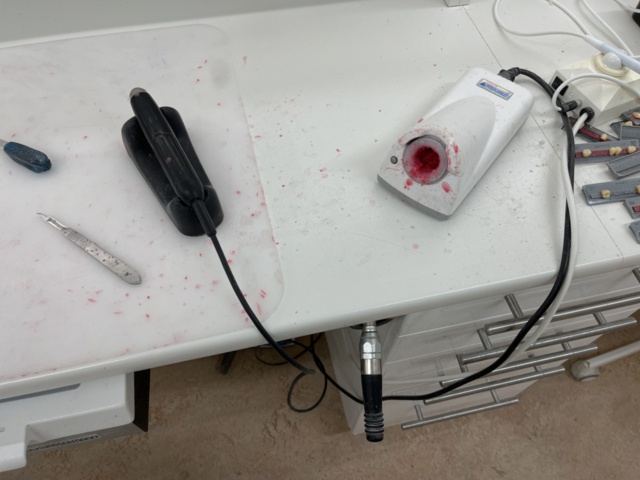 1131955-15 Workstations x6 with included dental equipment