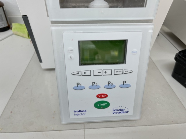 1131960-5 Injection unit - Ivoclar Vivadent IvoBase Injector - 2014